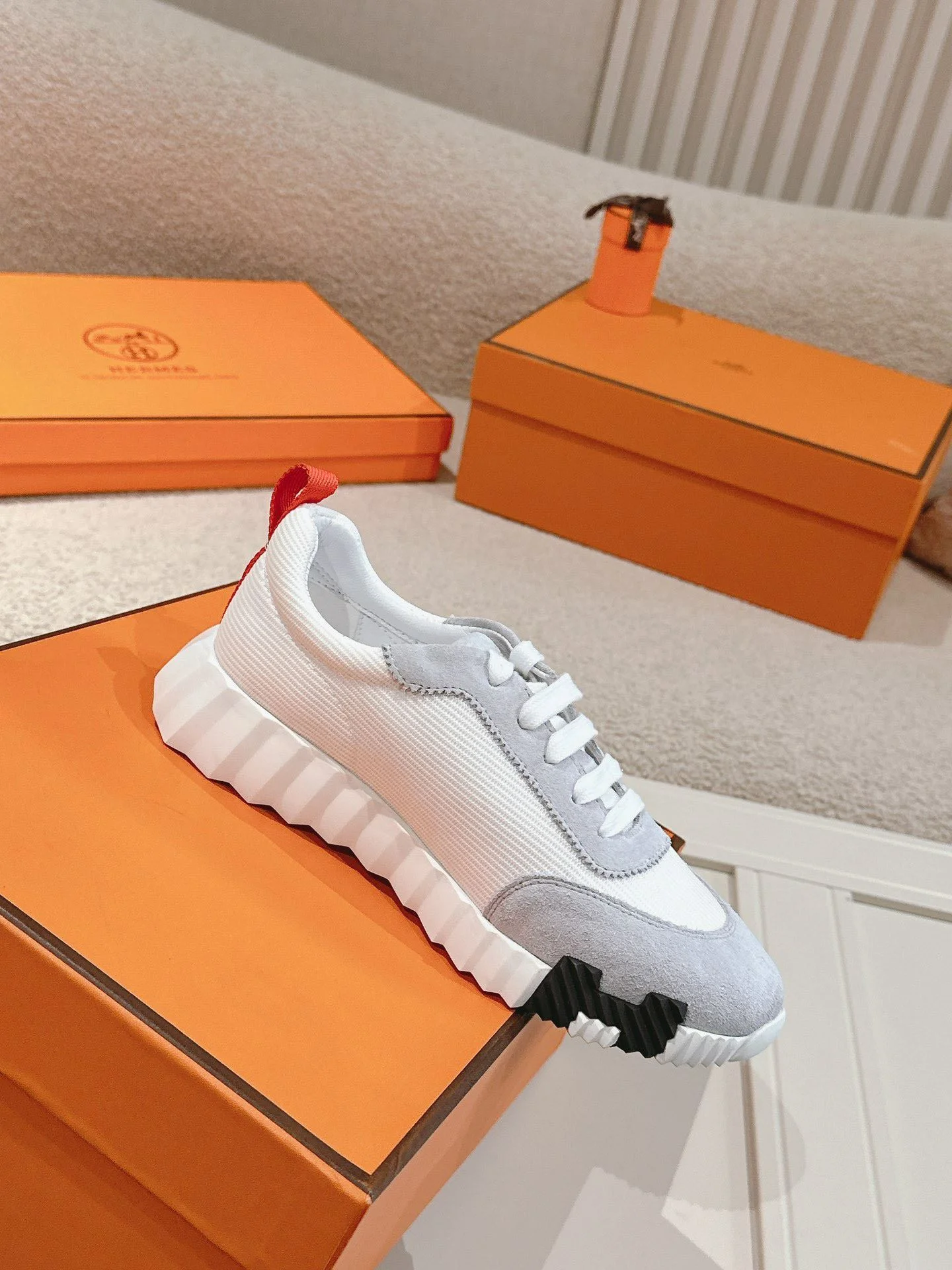 AllSeason Hermes Low Shoes 26643