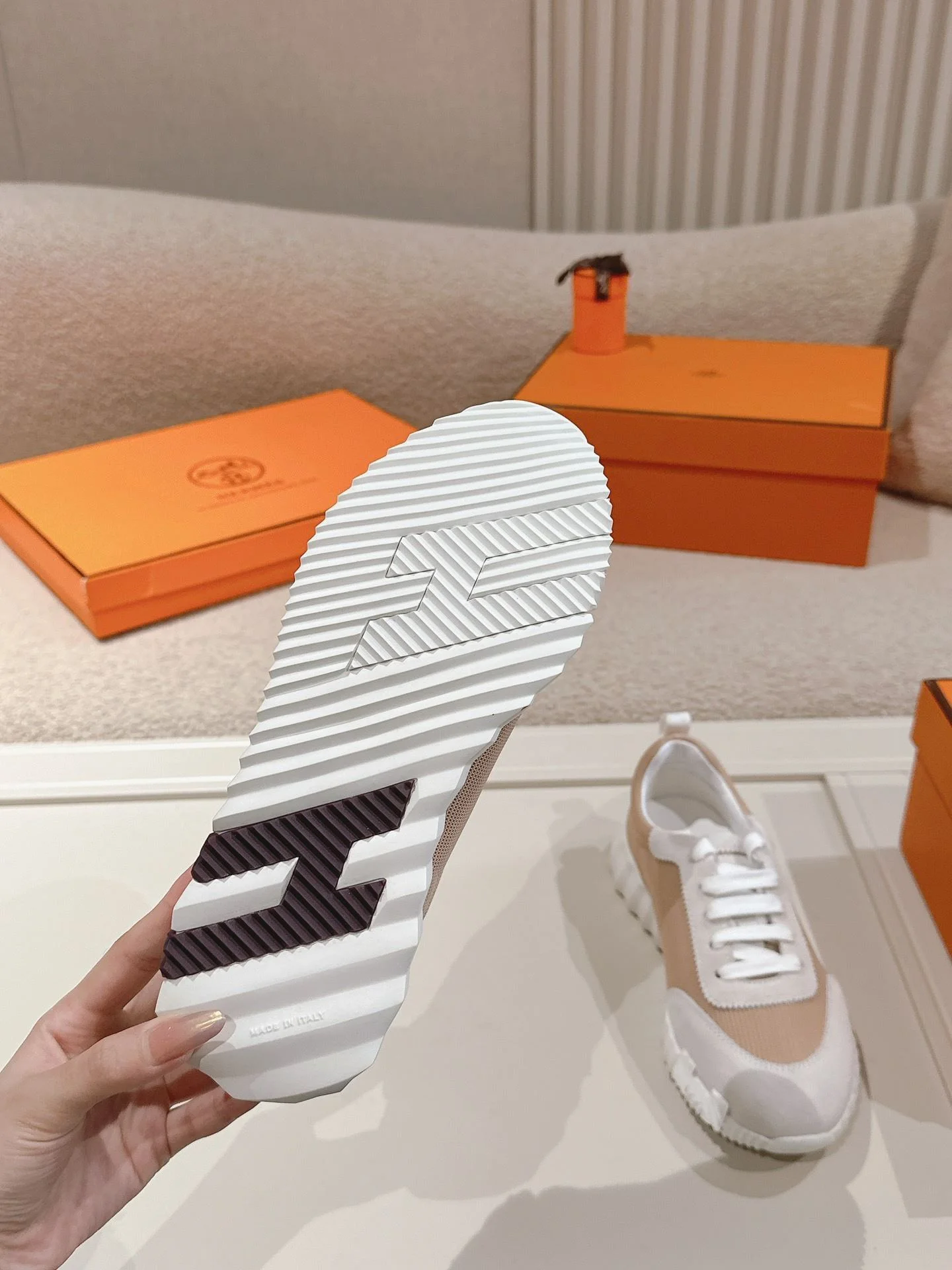 Hermes Low Shoes Resilient 26621