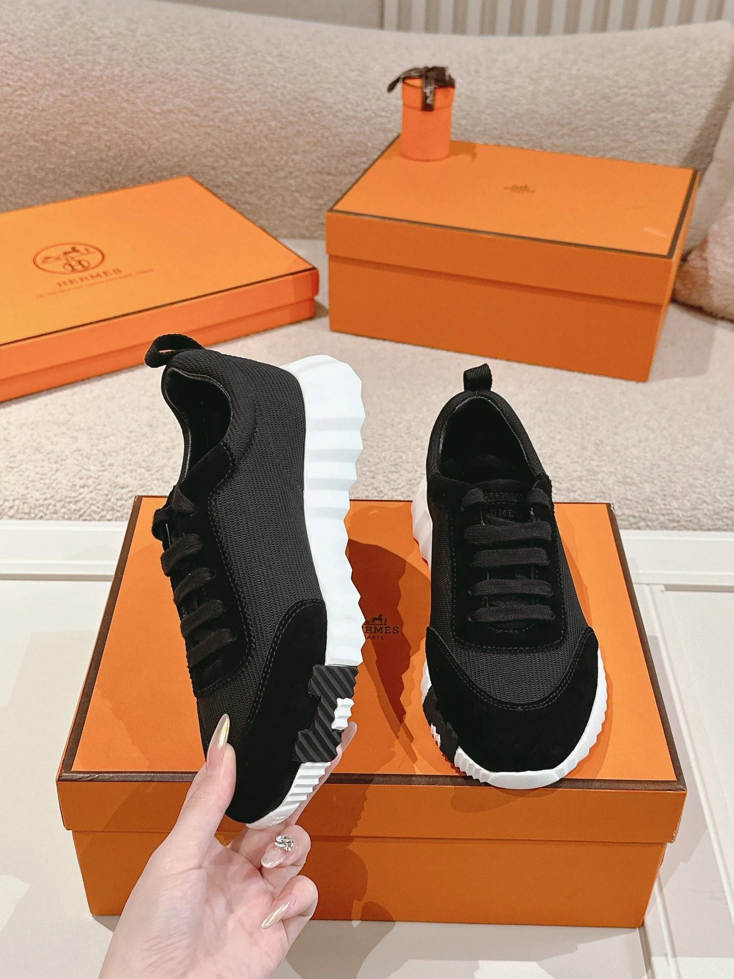 Hermes Low Shoes TechFriendly 26608