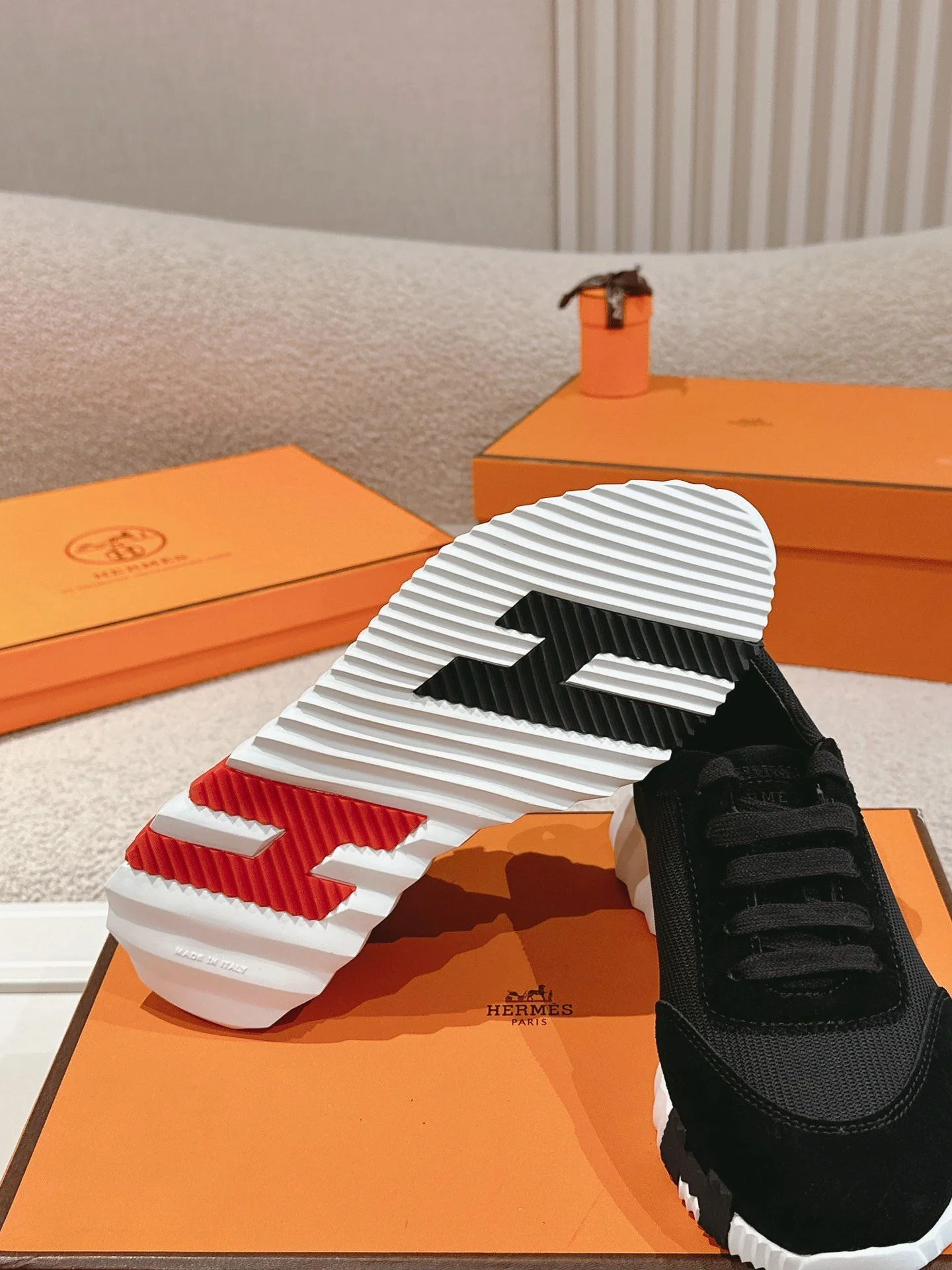 Hermes Low Shoes TechFriendly 26608