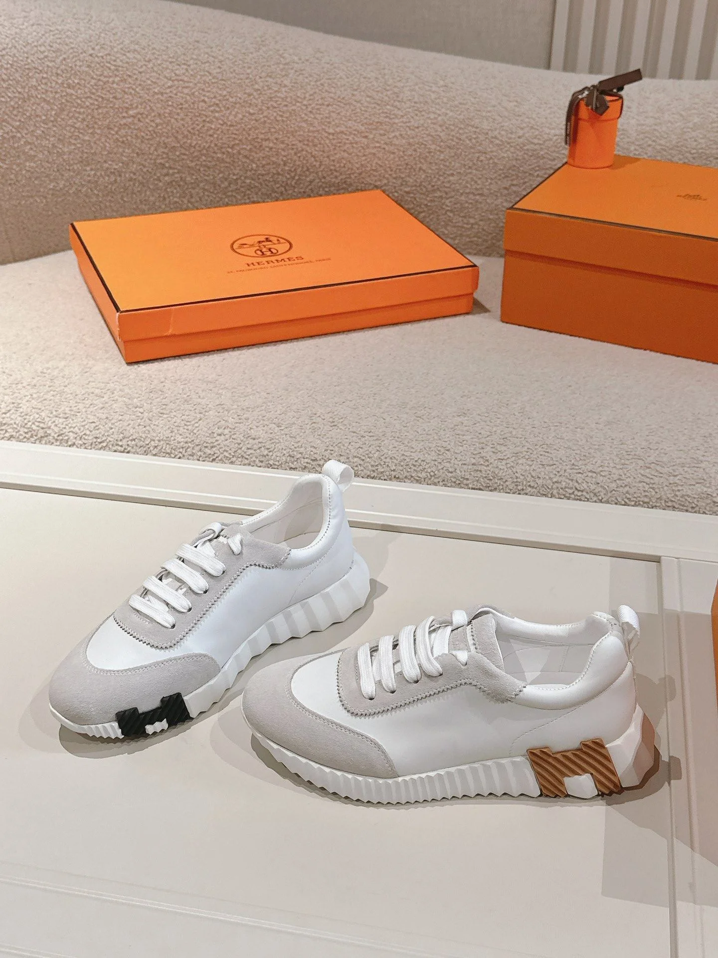 Sophisticated Hermes Low Shoes 26597