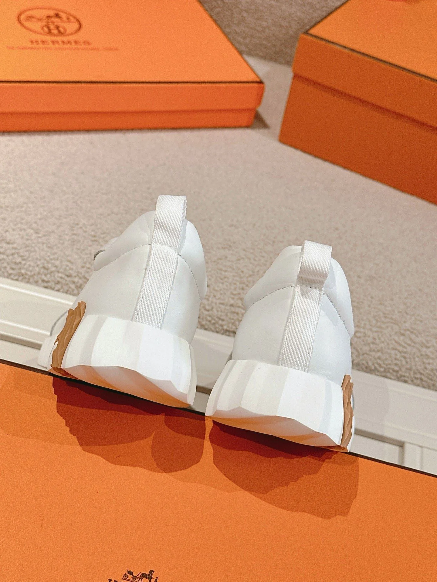 Sophisticated Hermes Low Shoes 26597