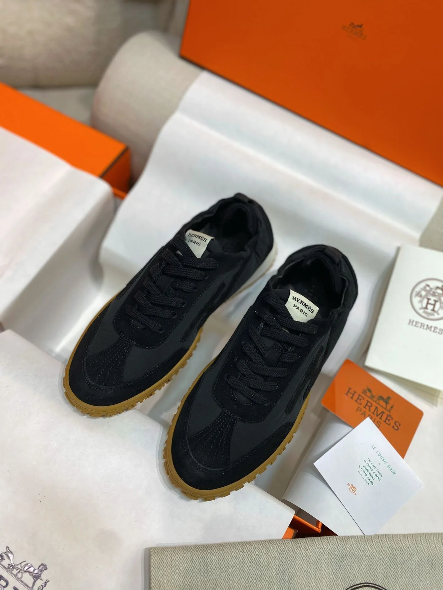 Neat Hermes Low Shoes 26595