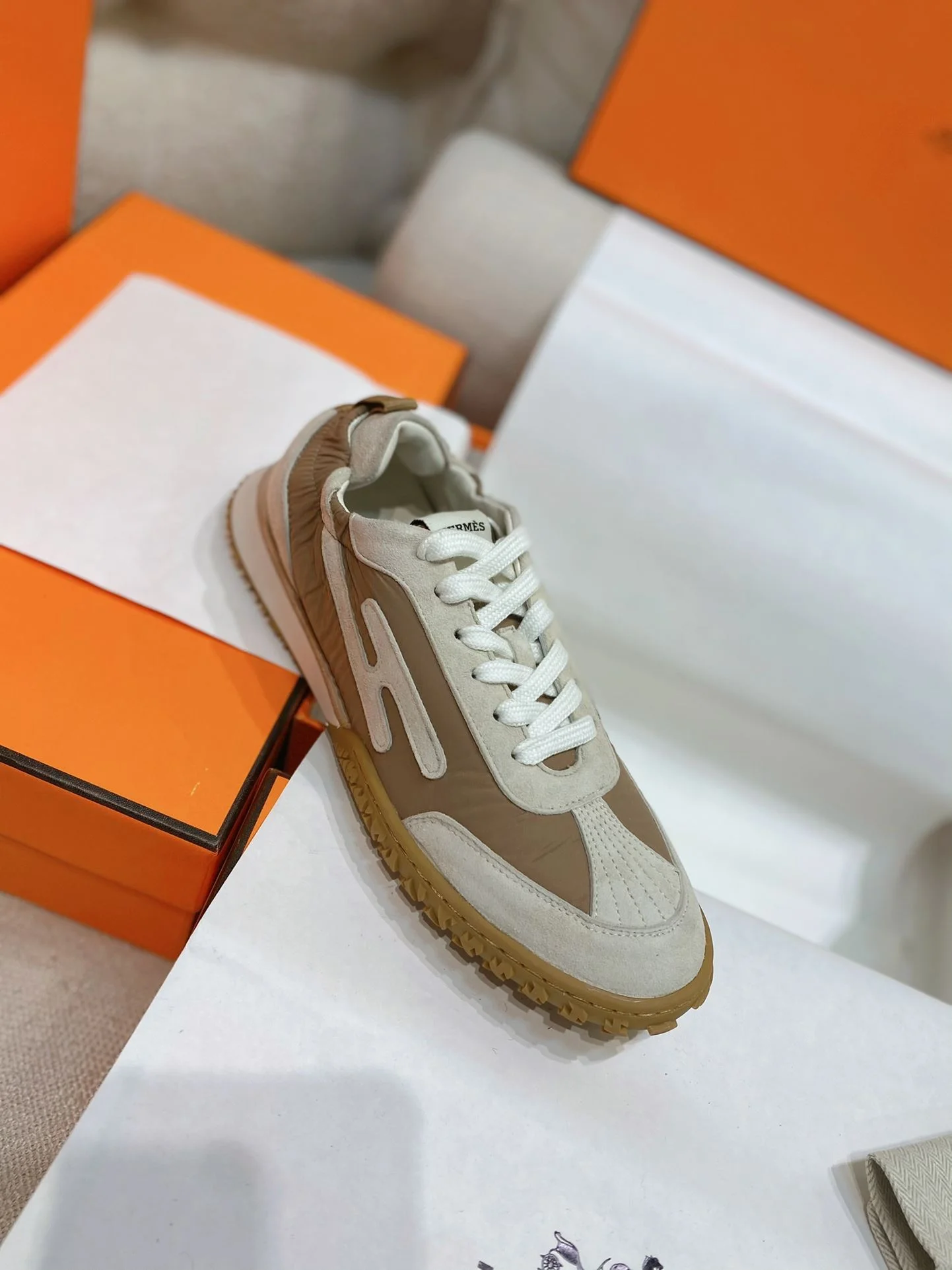Hermes Low Shoes Colorful 26602