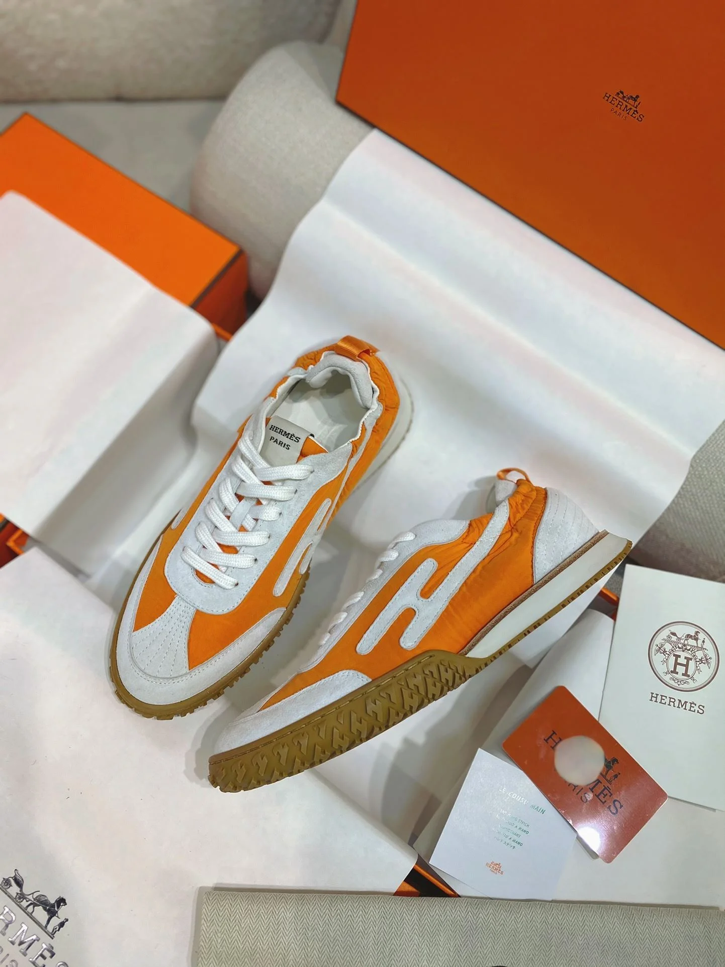 Refined Hermes Low Shoes 26582