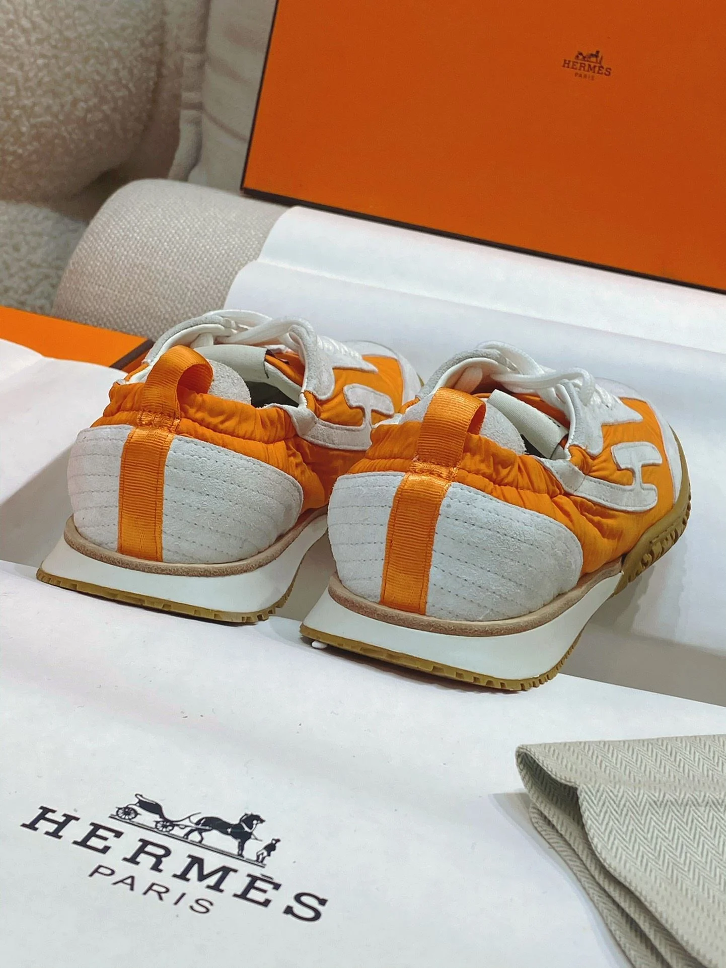 Refined Hermes Low Shoes 26582