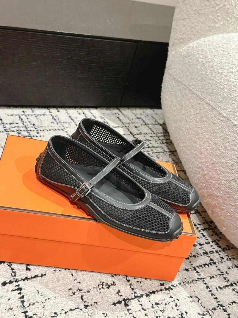 SmoothTexture Hermes Low Shoes 26576