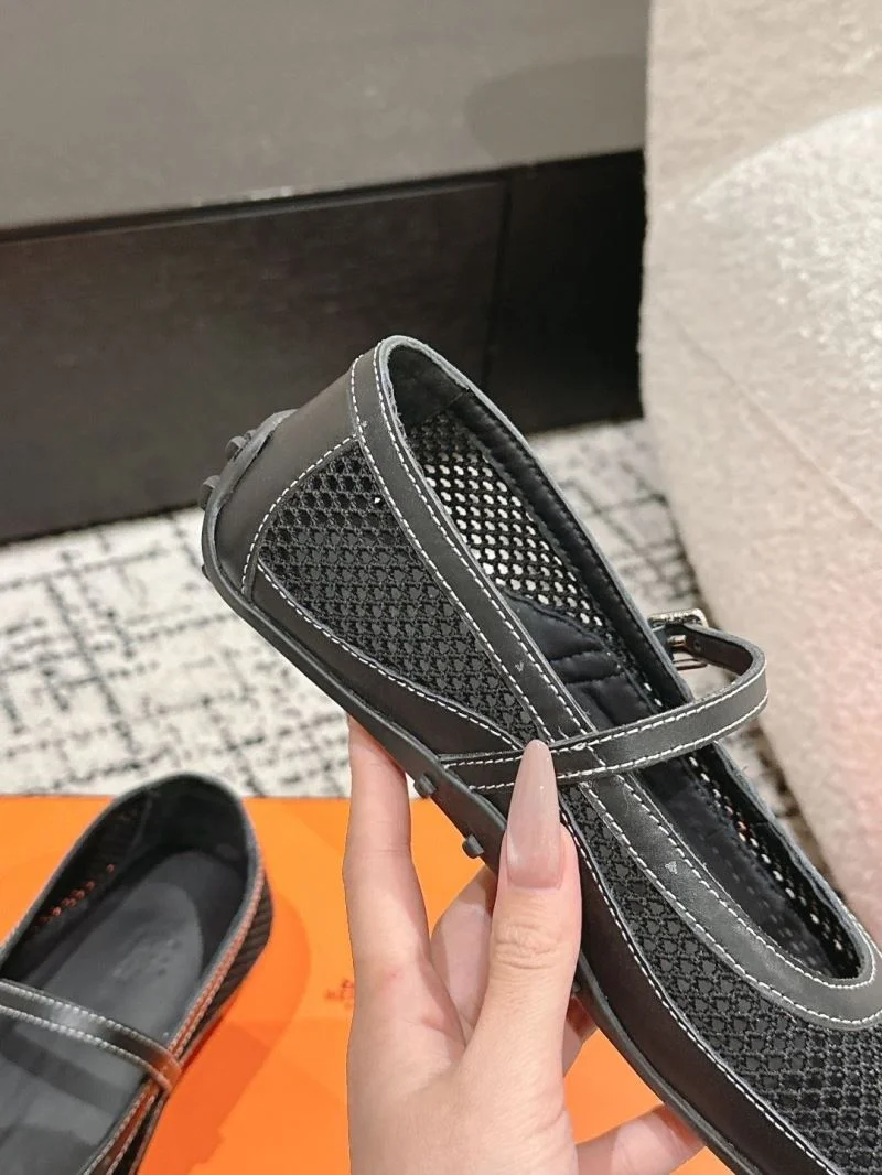 SmoothTexture Hermes Low Shoes 26576