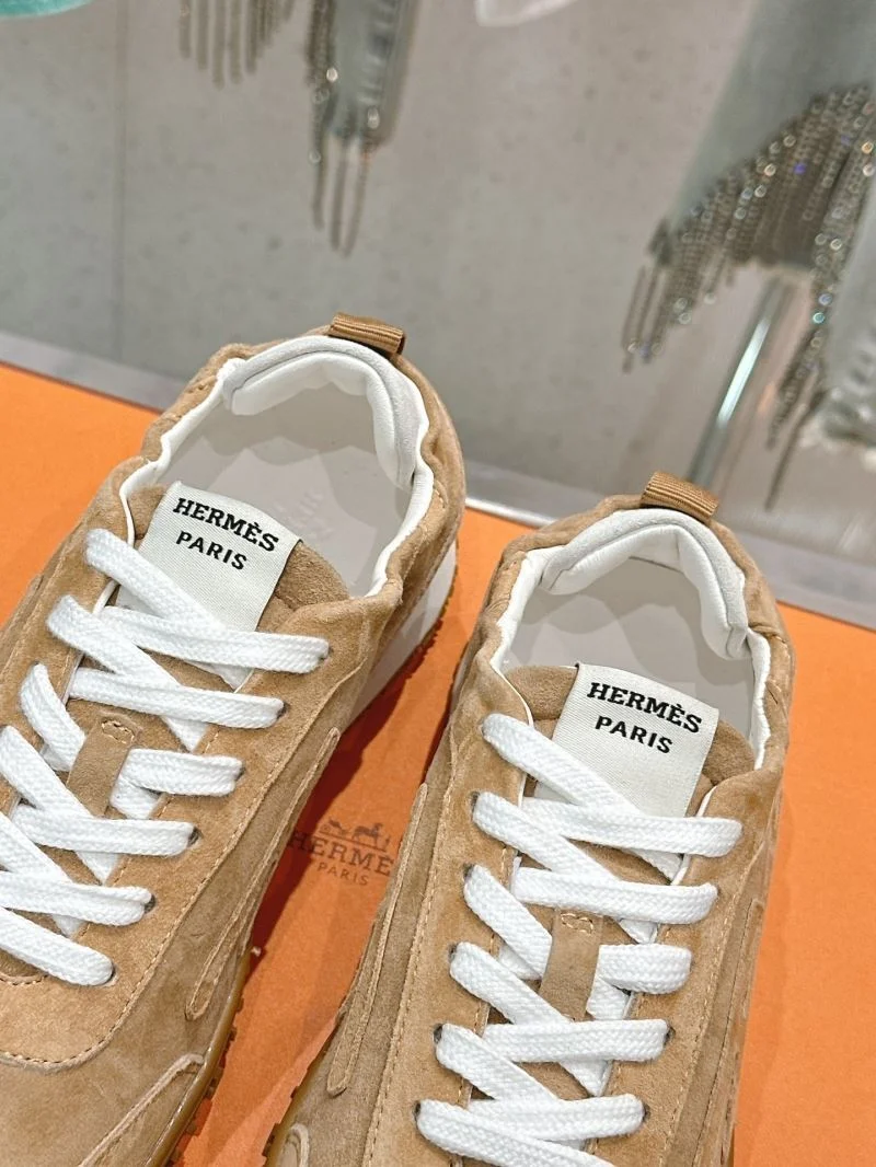 Timeless Hermes Low Shoes 26560