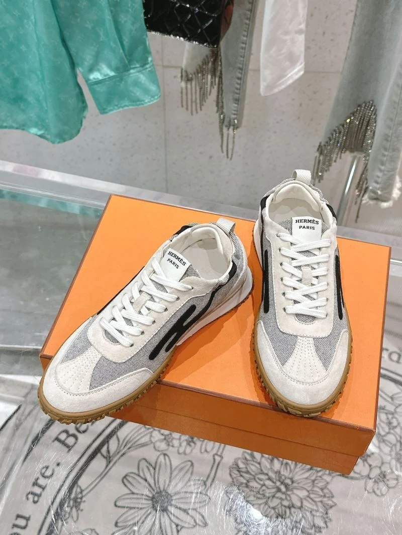 Hermes Low Shoes Vibrant 26587