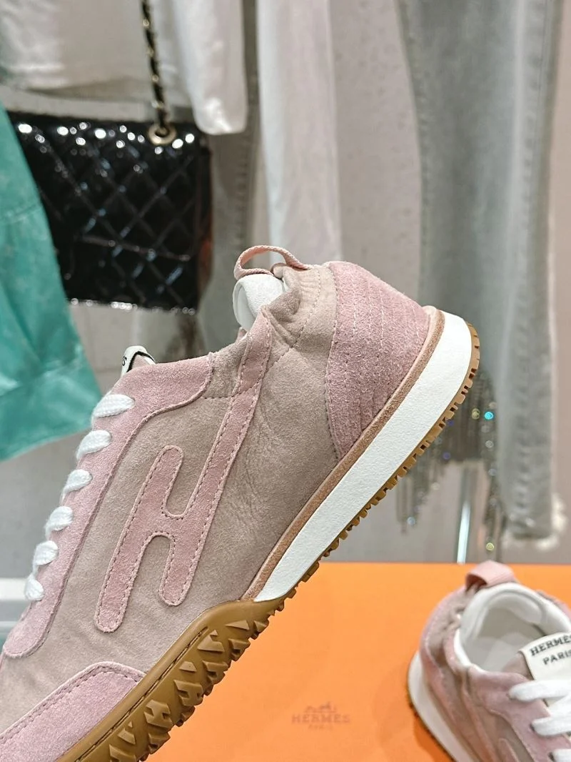 RelaxedFit Hermes Low Shoes 26568