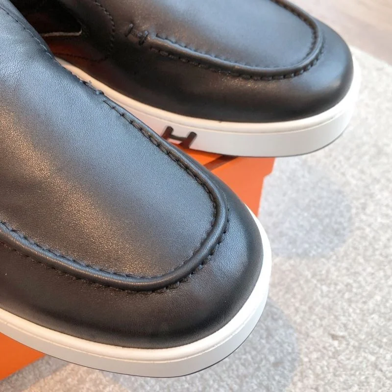Cozy Hermes Low Shoes 26556