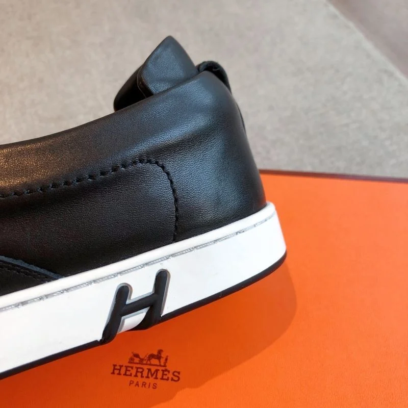 Cozy Hermes Low Shoes 26556