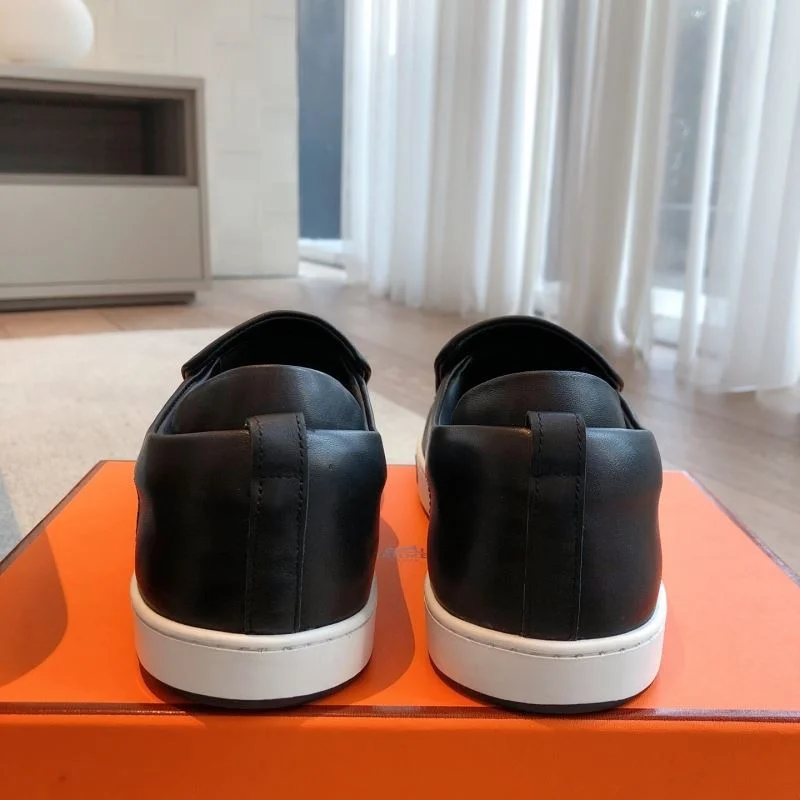 Cozy Hermes Low Shoes 26556