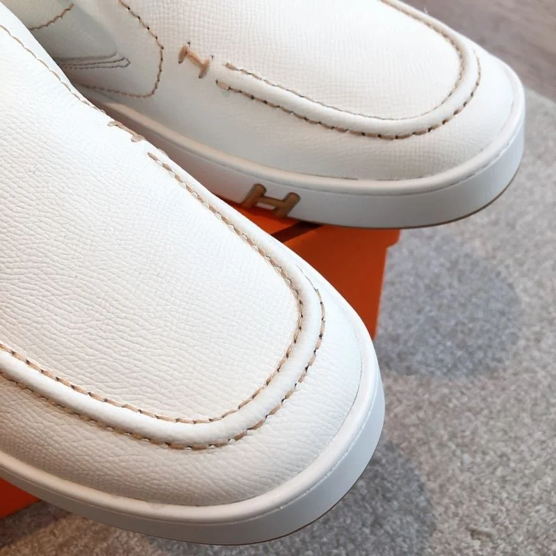 WellDesigned Hermes Low Shoes 26548