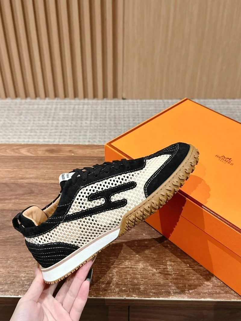 Hermes Low Shoes Lightweight 26538