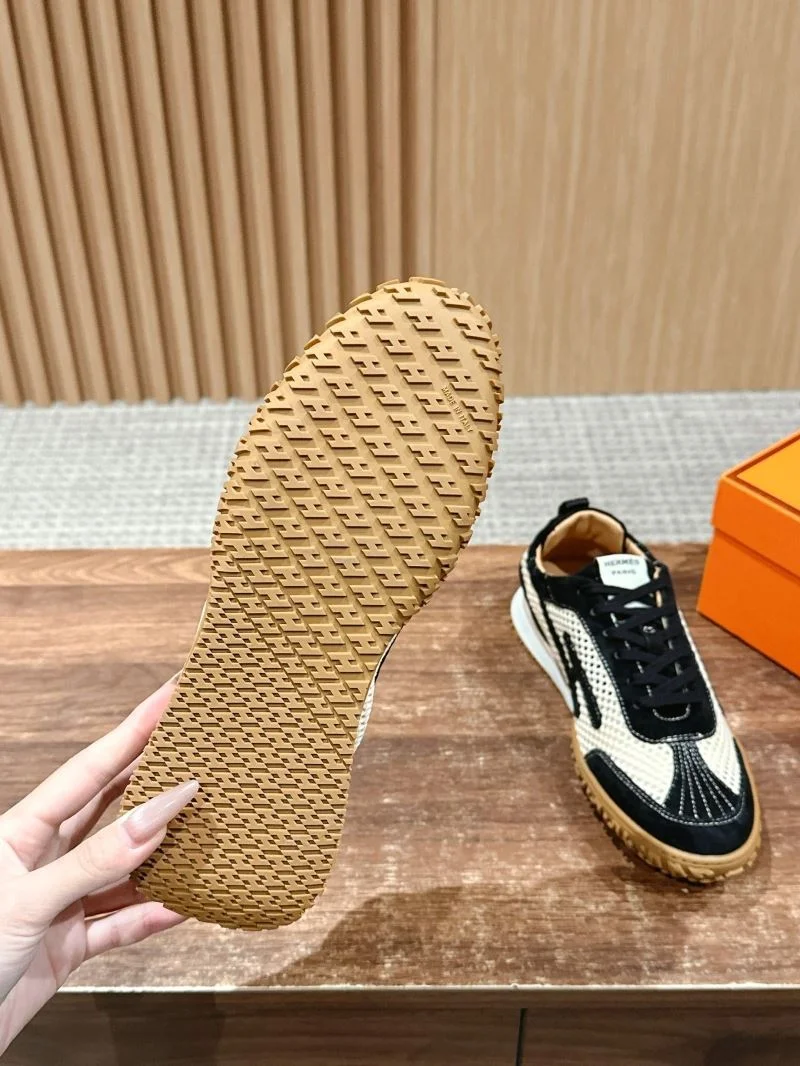 Hermes Low Shoes Lightweight 26538