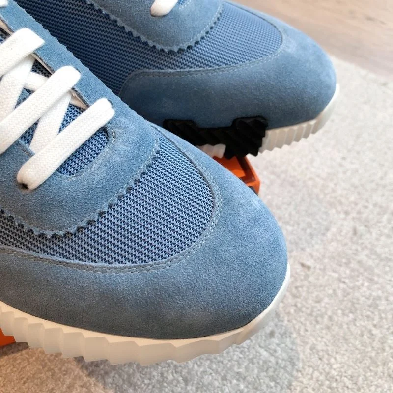 Hermes Low Shoes Bold 26530