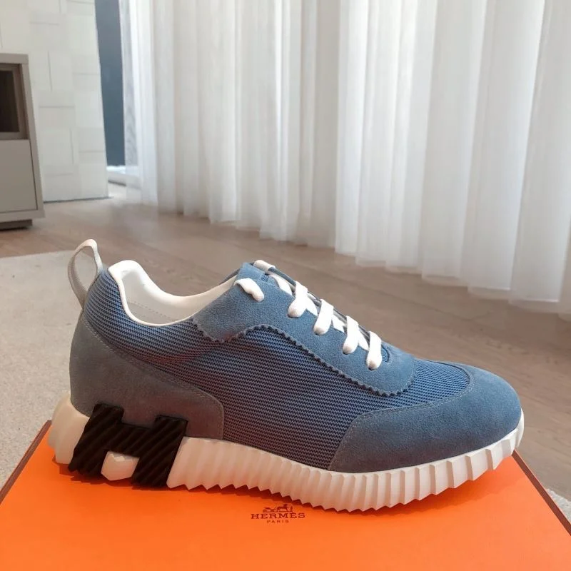 Hermes Low Shoes Bold 26530