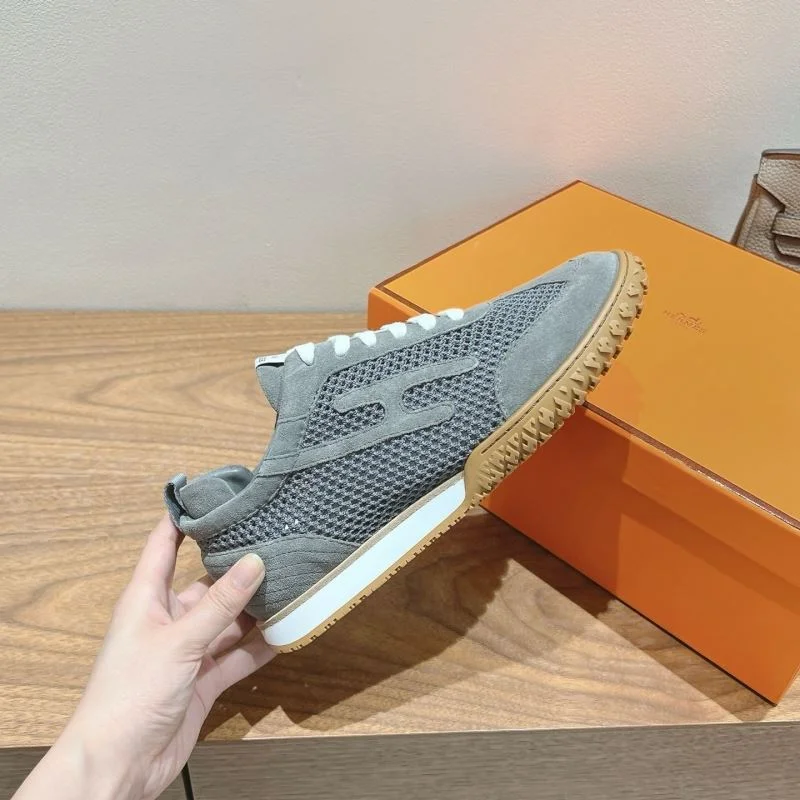 Seasonal Hermes Low Shoes 26470