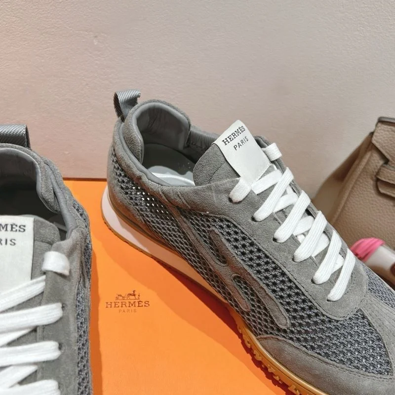 Seasonal Hermes Low Shoes 26470