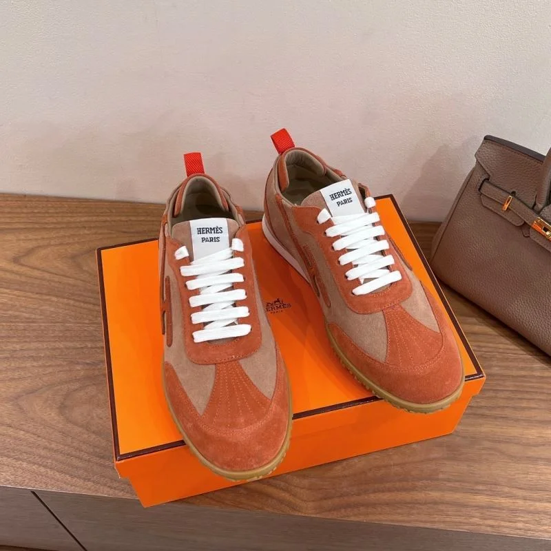 Flexible Hermes Low Shoes 26450