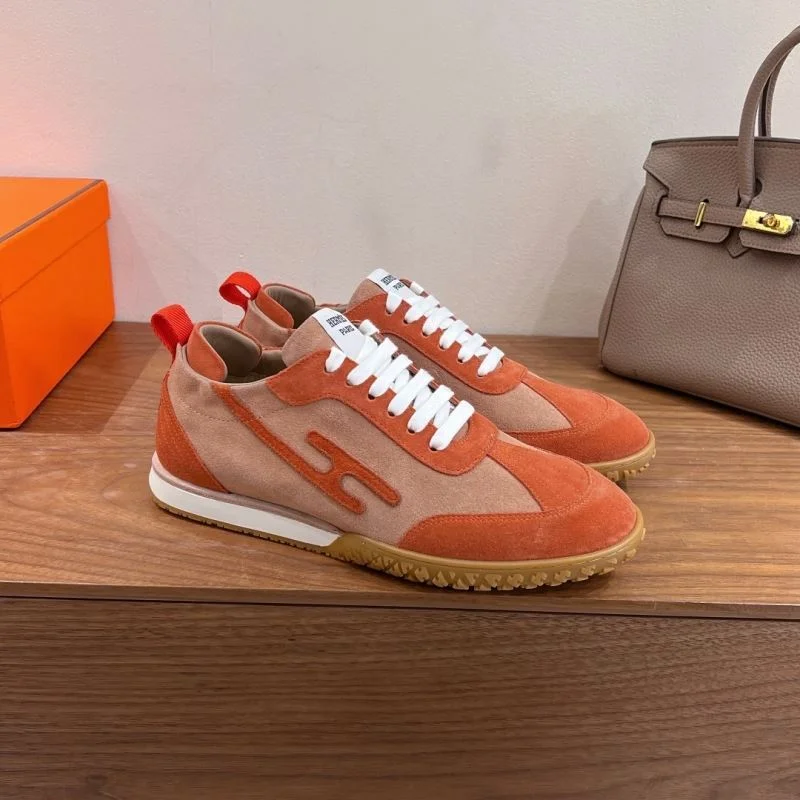 Flexible Hermes Low Shoes 26450