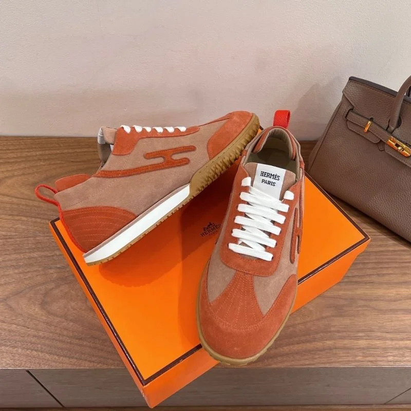 Flexible Hermes Low Shoes 26450