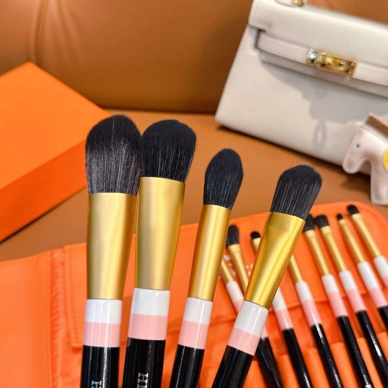 Hermes Makeup Brushe GoAnywhere 267565