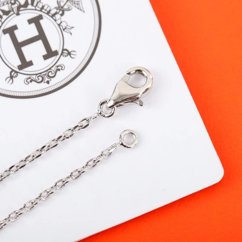 Snug Hermes Necklaces 247424