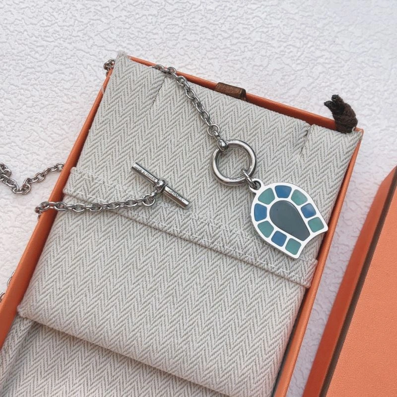 Stretchable Hermes Necklaces 247373