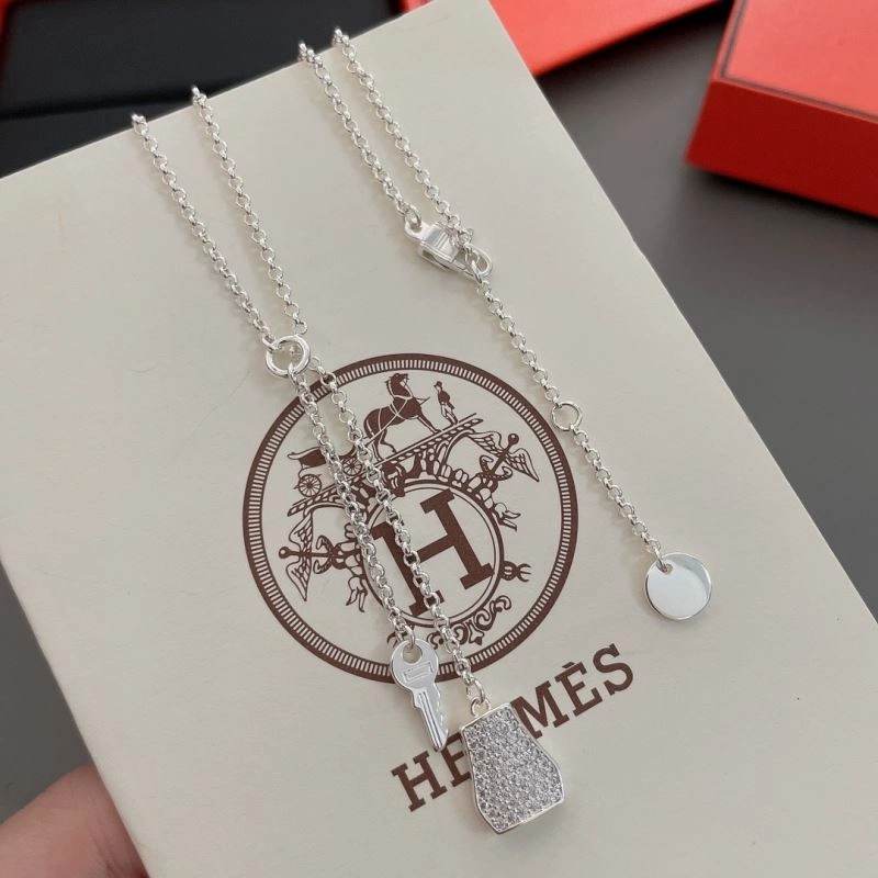 Hermes Necklaces UrbanChic 247370