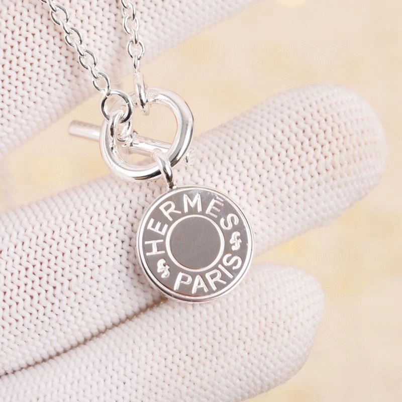 Efficient Hermes Necklaces 247340