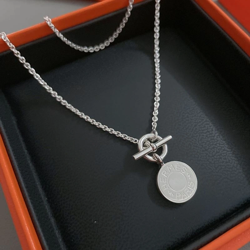 Hermes Necklaces Versatile 247348
