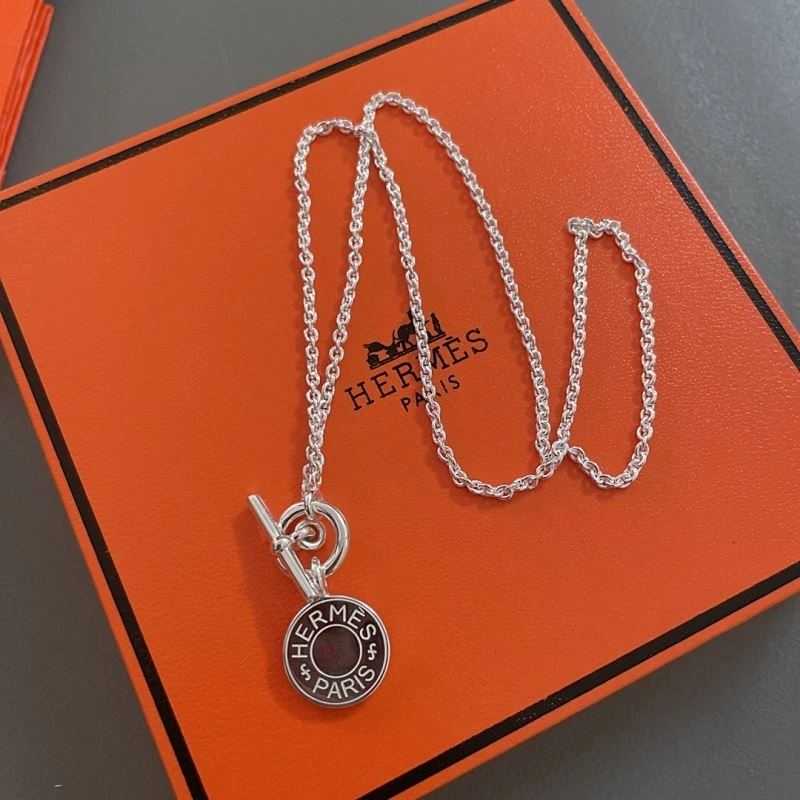 Hermes Necklaces Versatile 247348