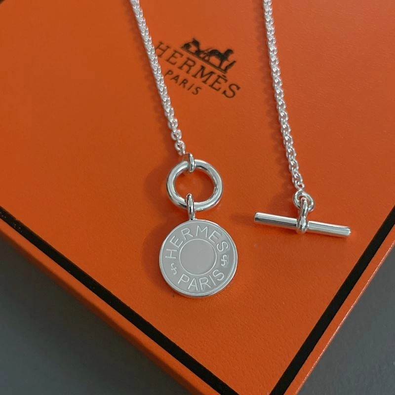 Hermes Necklaces Versatile 247348