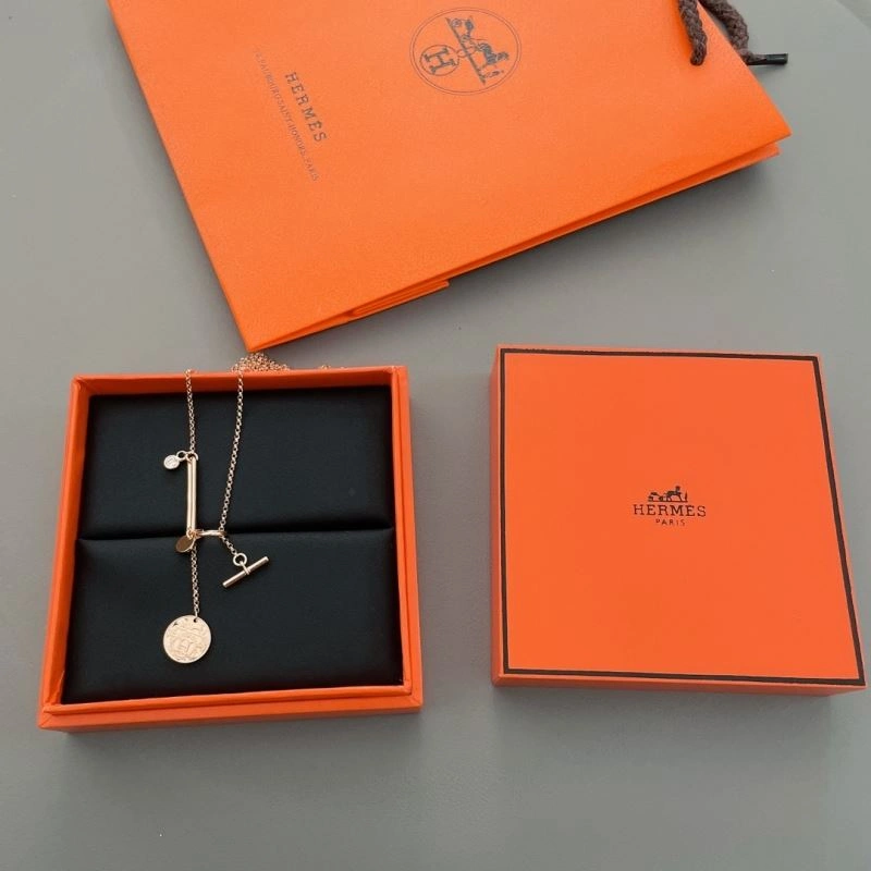 Refined Hermes Necklaces 247343