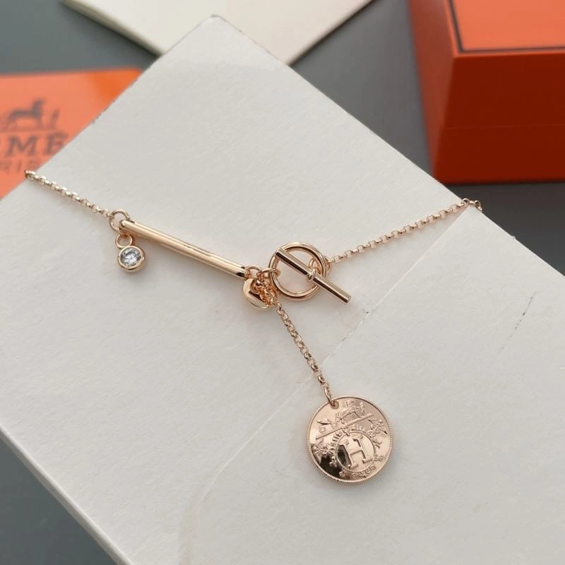 Refined Hermes Necklaces 247343