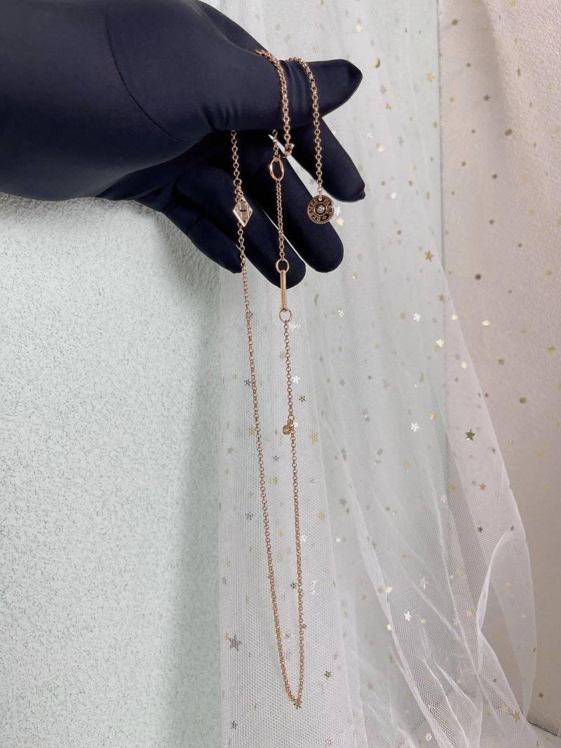 WeatherProof Hermes Necklaces 247557