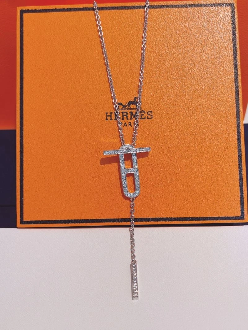 Bold Hermes Necklaces 247564