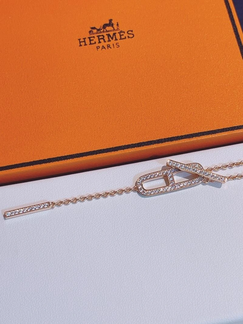 Bold Hermes Necklaces 247564