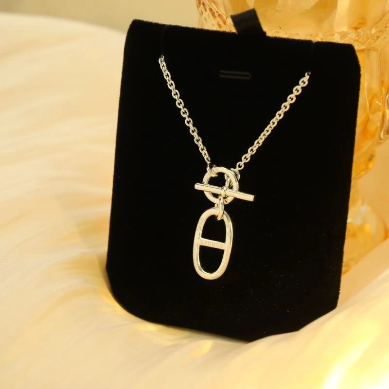 WaterResistant Hermes Necklaces 247566
