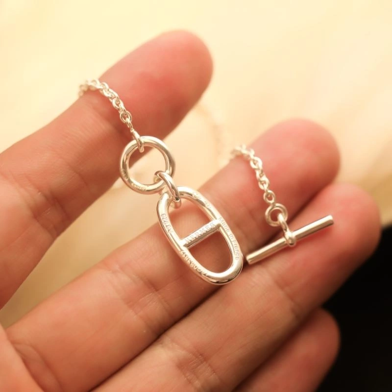 WaterResistant Hermes Necklaces 247566