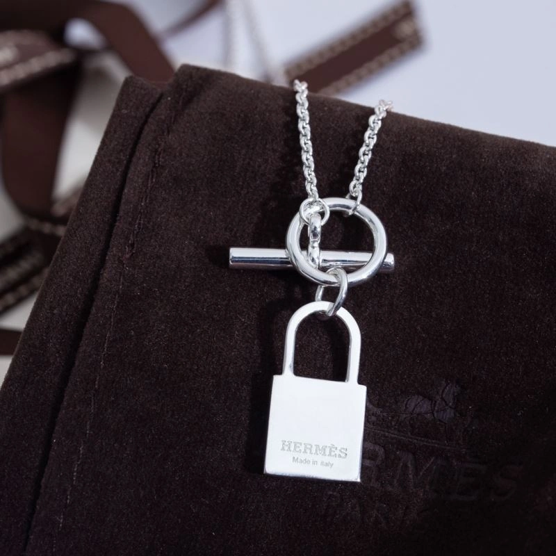 Thermal Hermes Necklaces 247560