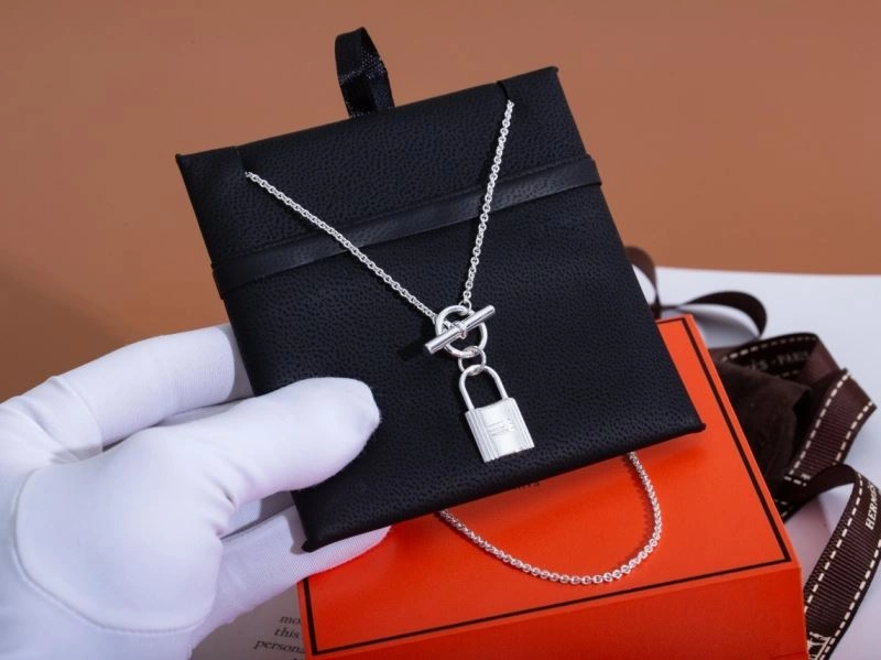 Thermal Hermes Necklaces 247560