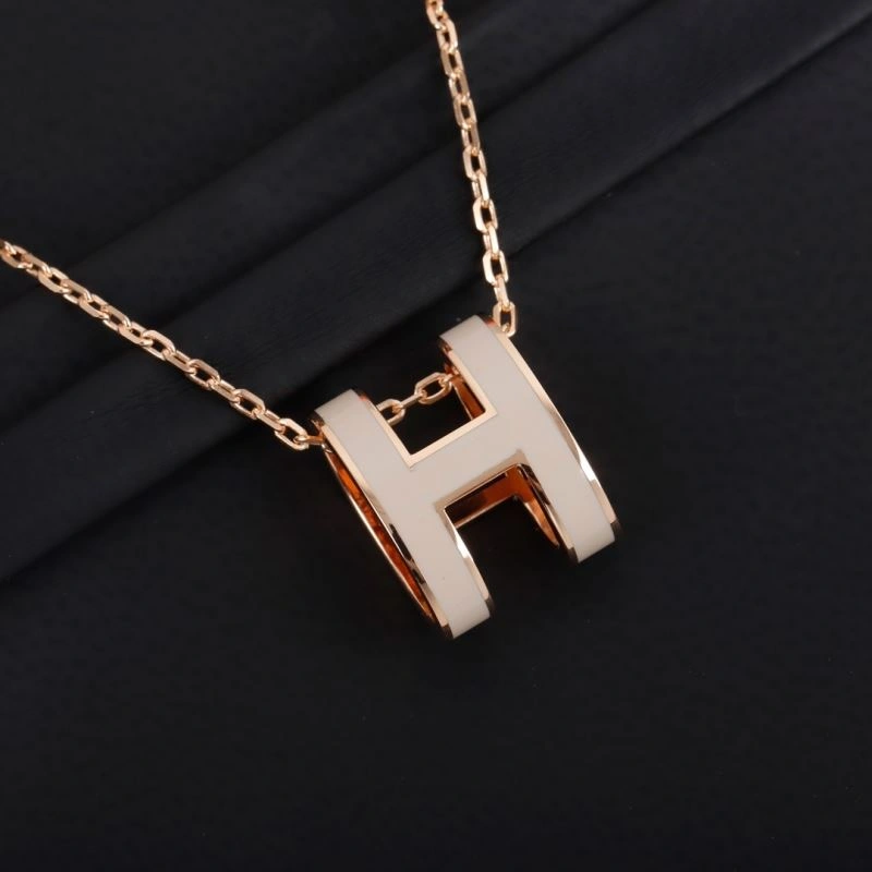 Compact Hermes Necklaces 247572