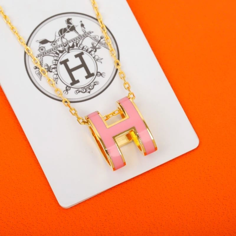 Compact Hermes Necklaces 247572