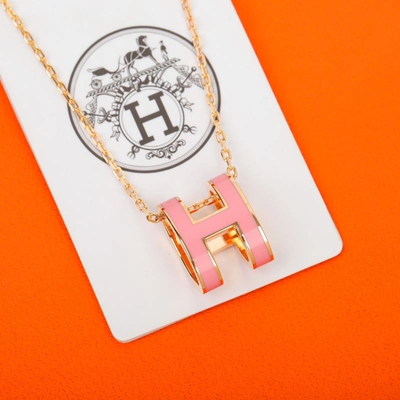 Compact Hermes Necklaces 247572