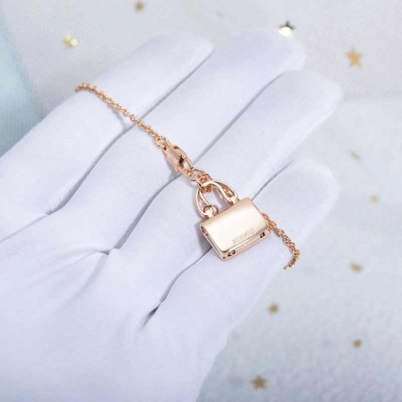 Hermes Necklaces Stretchable 247562