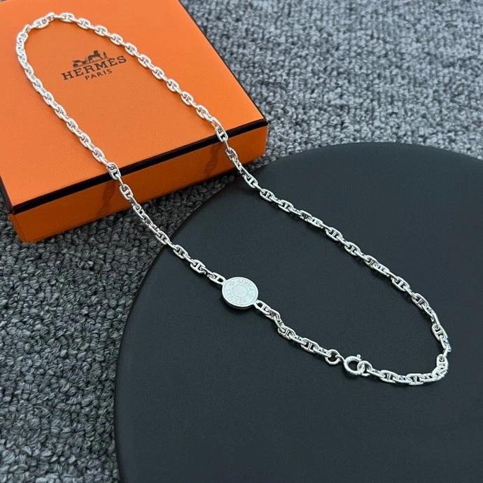 QuickDry Hermes Necklaces 247535
